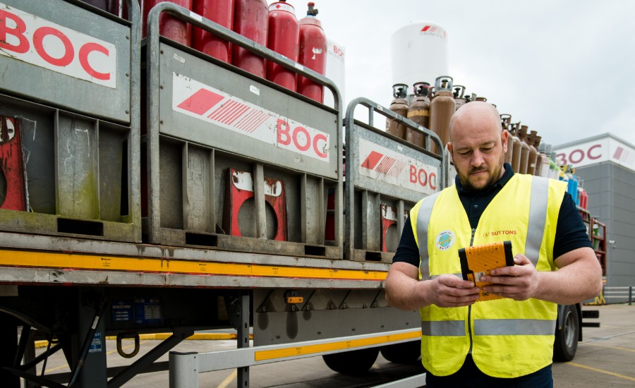 transporting gas cannisters via road